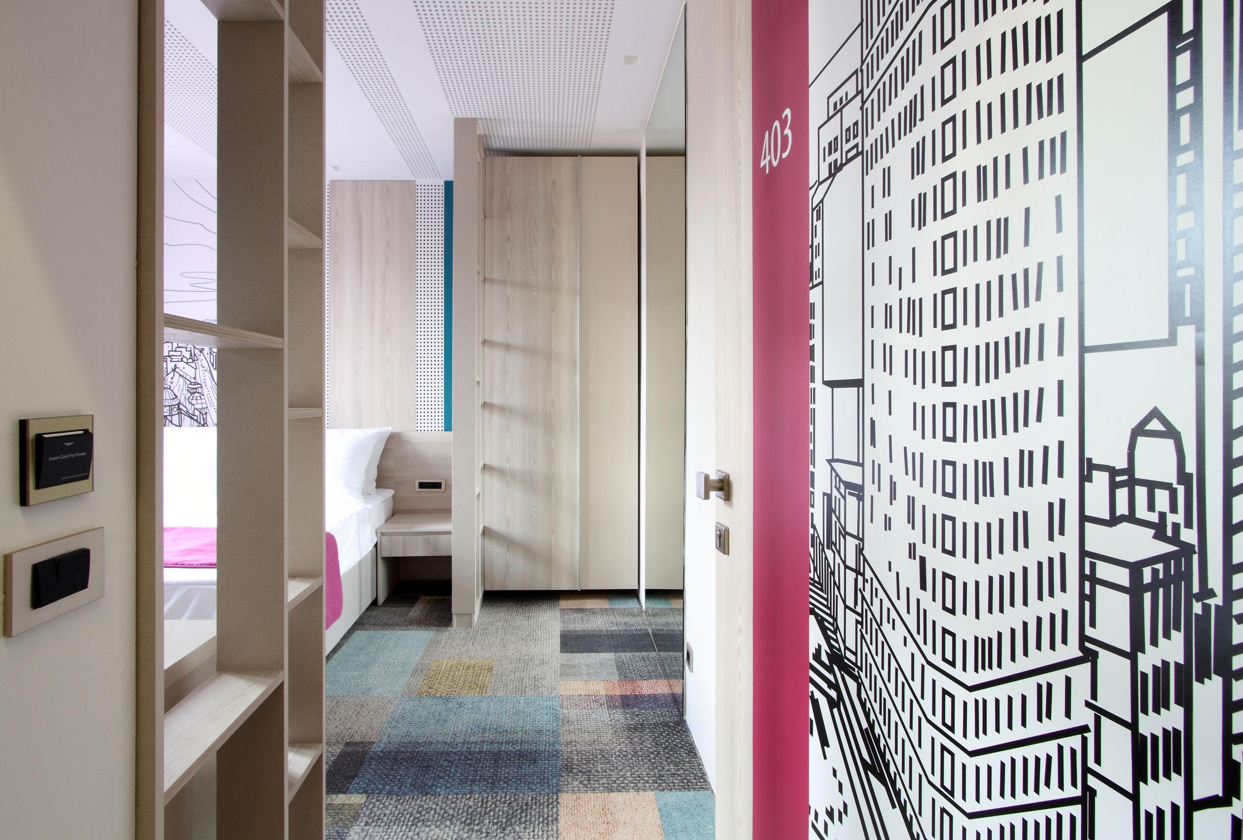 Cosmopolit Hotel 3*